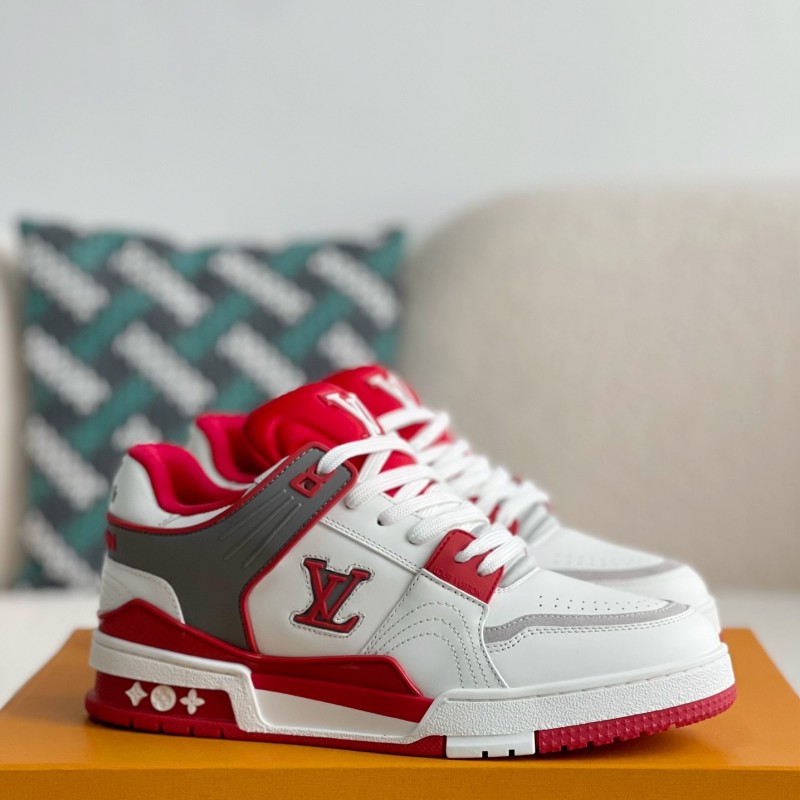 L0*is V*t0n SNEAKERS