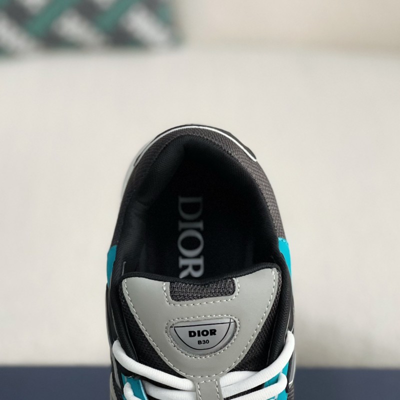 D*0r B30 New Sneaker