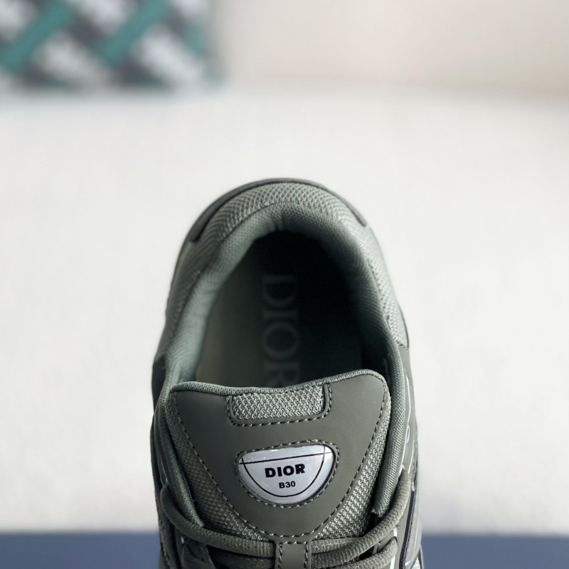 D*0r B30 New Sneaker