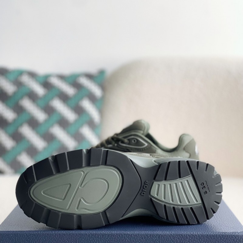D*0r B30 New Sneaker