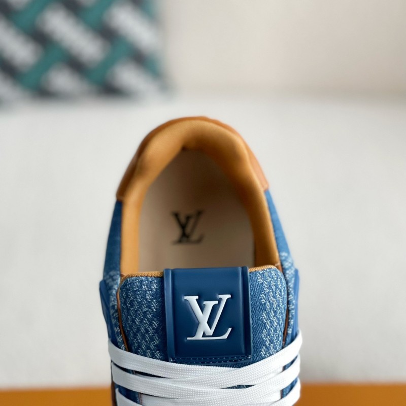 L0*is V*t0n SNEAKERS