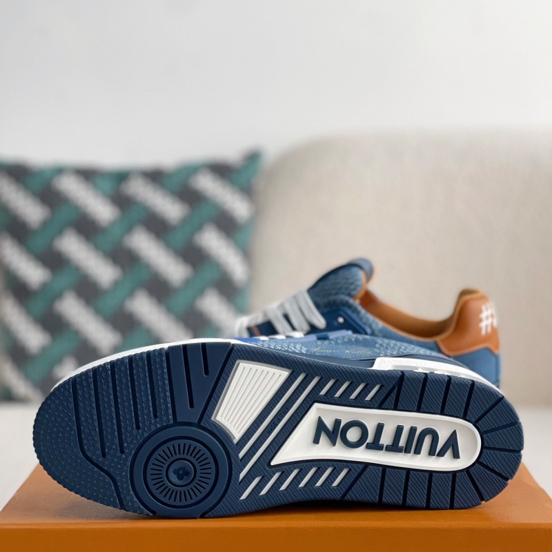 L0*is V*t0n SNEAKERS