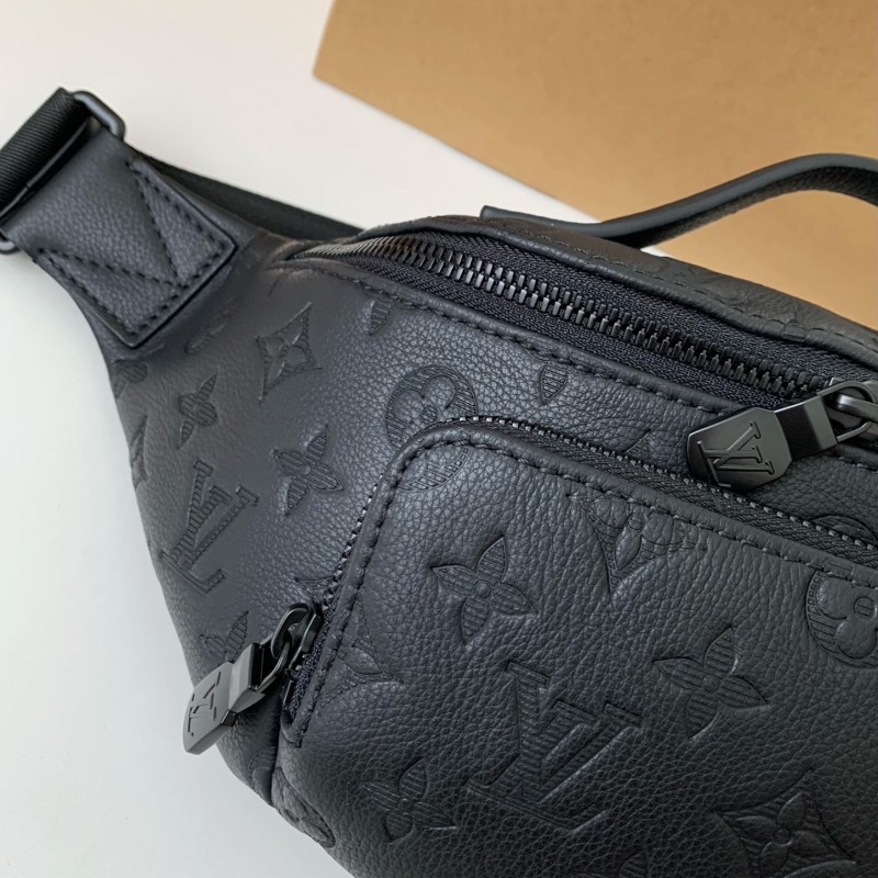 New L0*is V*t0n RUSH waist bag M47058 Size: 30*15*8cm