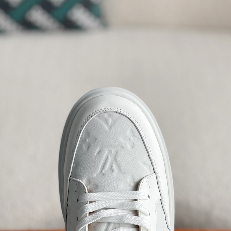 L0*is V*t0n SNEAKERS