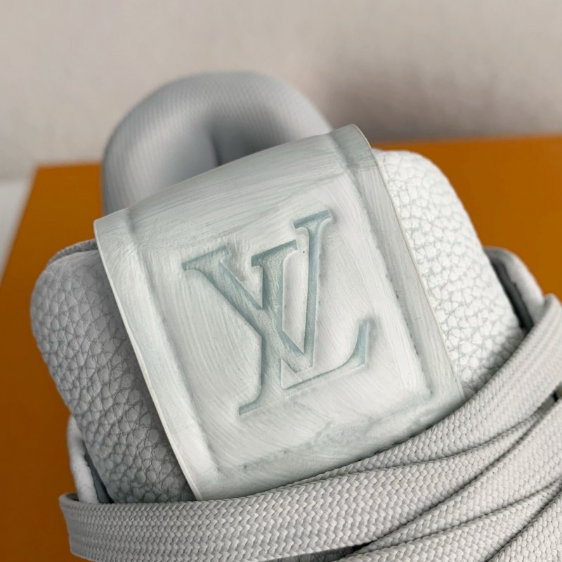 L0*is V*t0n SNEAKERS