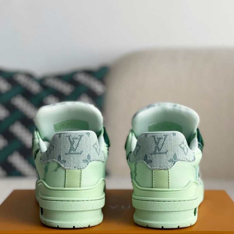 L0*is V*t0n SNEAKERS