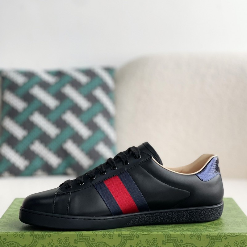 G*u*i Sneakers