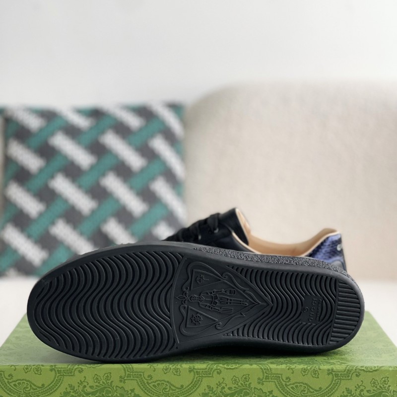G*u*i Sneakers