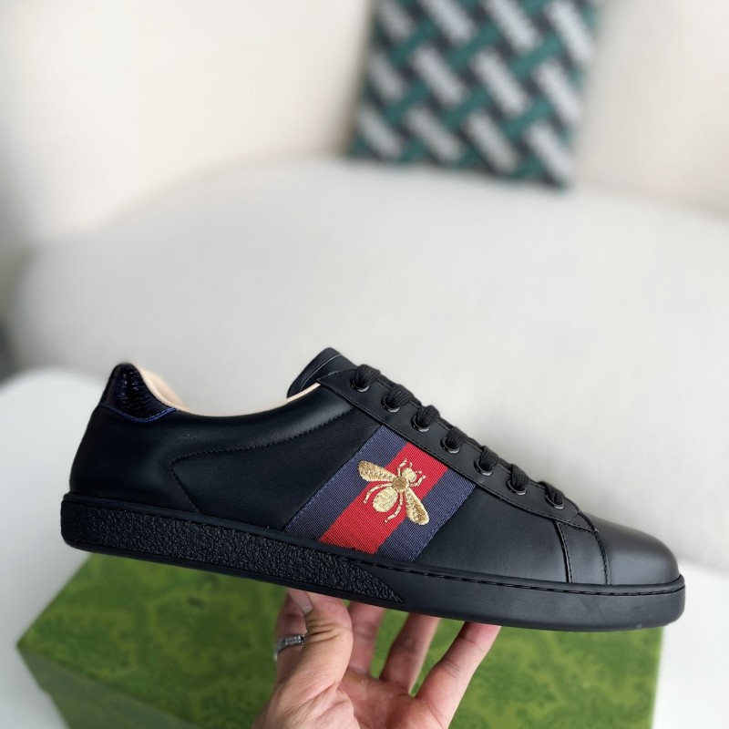 G*u*i Sneakers
