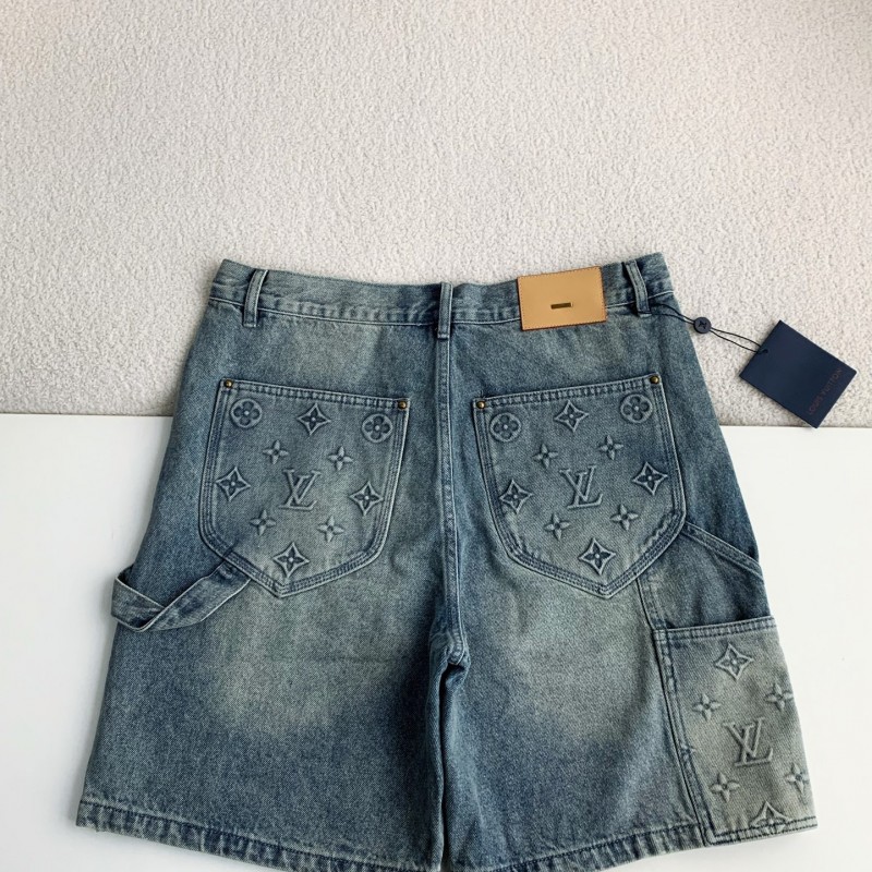 L0*is V*t0n Jean shorts