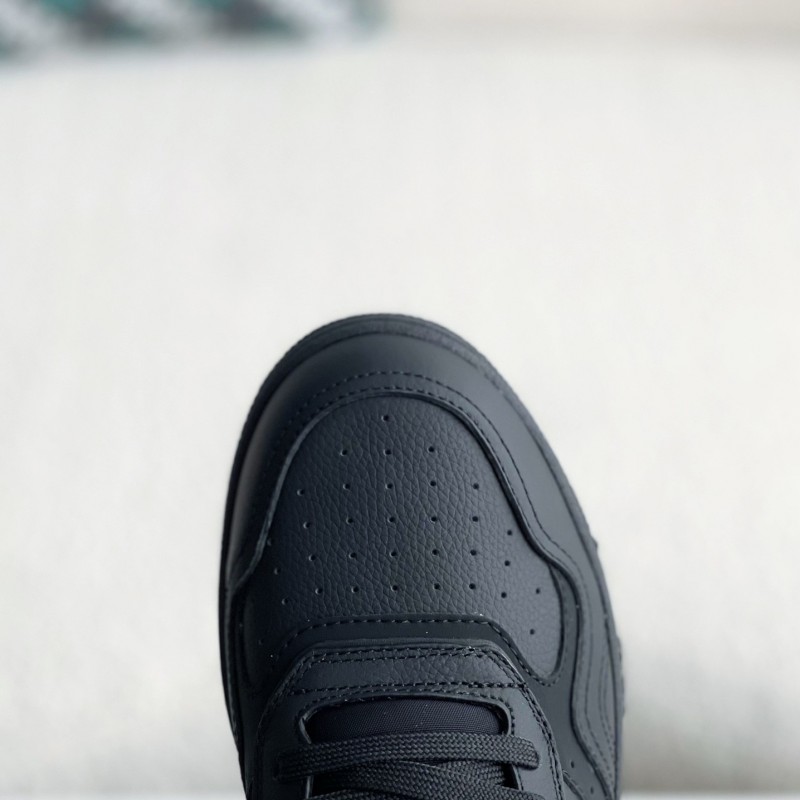 D*0r New B27 Sneaker