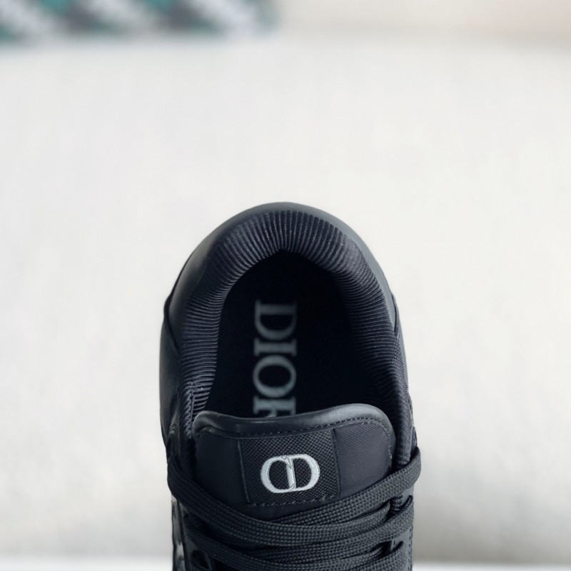 D*0r New B27 Sneaker