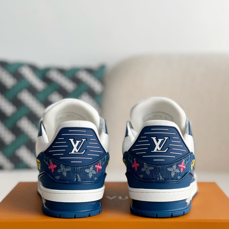 L0*is V*t0n TRAINER SNEAKERS