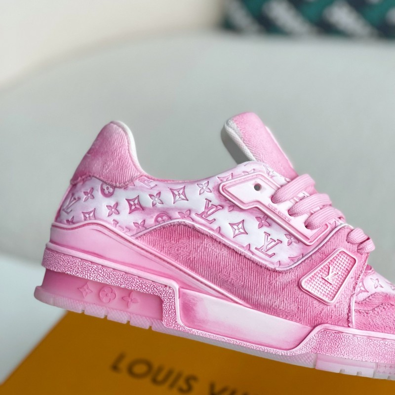 L0*is V*t0n TRAINER SNEAKERS