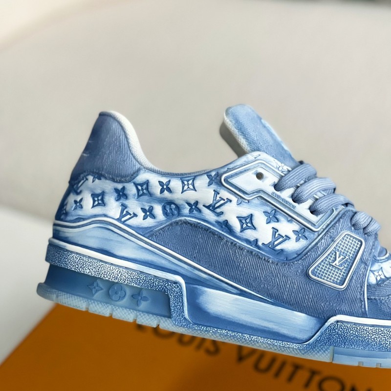 L0*is V*t0n TRAINER SNEAKERS