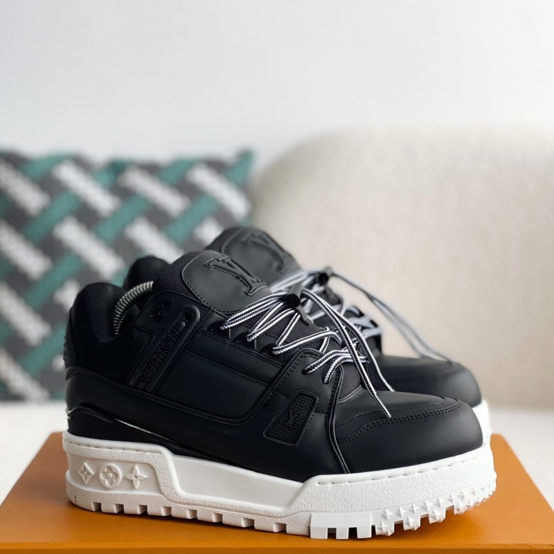 L0*is V*t0n TRAINER Maxi SNEAKERS